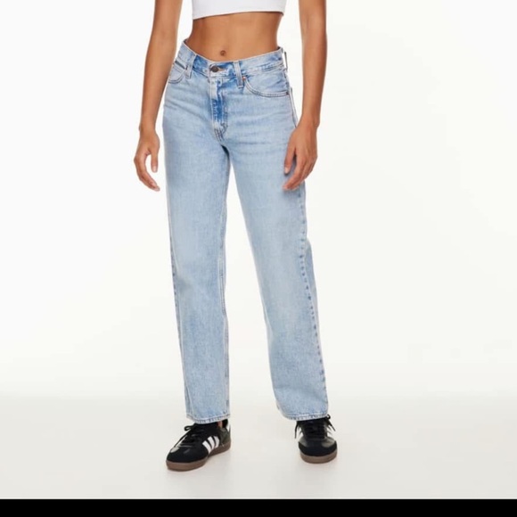 Levi's Denim - Levi’s Dad Jean in light denim size 28